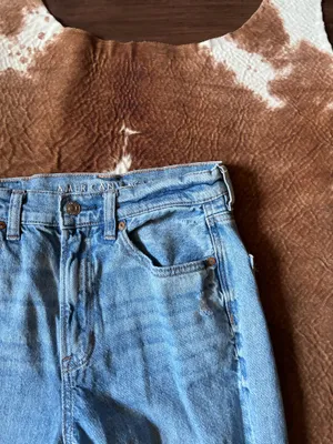 American Eagle real good strigid highest rise baggy straight Size 4 regular thumbnail 2