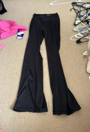 Aeropostale thumbnail 1
