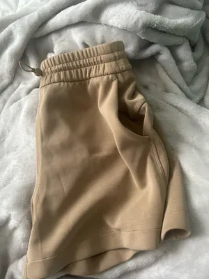 Soft Stream High-Rise Lululemon Shorts 4" thumbnail 5