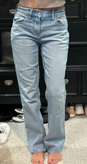 American Eagle 90s Bootcut Jeans thumbnail 3