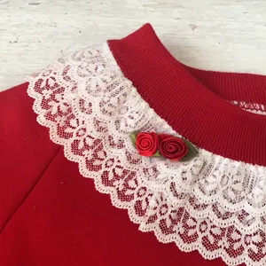 Women’s L/G Red Crewneck Sweatshirt Ugly Christmas Sweater Size Large thumbnail 3