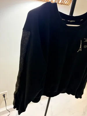 Karl Lagerfeld Black Embellished Crewneck Sweatshirt thumbnail 5