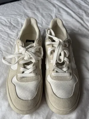 Veja Women's V-10 Sneakers in White and Cream thumbnail 3