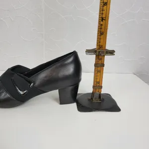 Clarks Womens Shoes Size 7.5 Black Leather Sugar Spice Heeled Slip On Pumps thumbnail 9