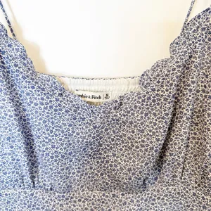 Abercrombie & Fitch‎ Y2K Babydoll Mini Dress Medium Coquette Cottagecore Dainty thumbnail 3