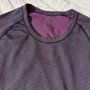 Lululemon Swiftly Tech Long Sleeve Crew Size 8 thumbnail 5