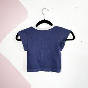 Urban Outfitters Out‎ From Under Go for Gold Seamless Top Cherry XS/S thumbnail 2
