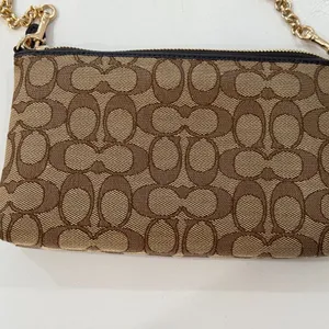 Coach Zip Top Crossbody Purse in Signature Canvas 91679 NWOT thumbnail 12