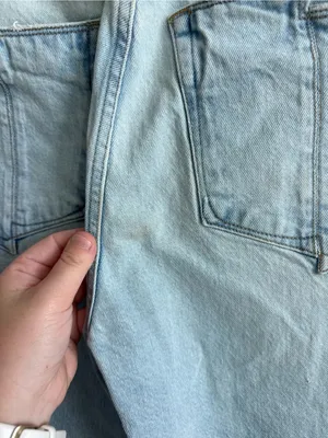 Good American Good Boy Distressed Relaxed Straight Leg Jeans Light Wash Size 31 thumbnail 7