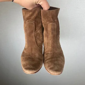 Alberto Fermani Brown Suede Ankle Boots Made in Italy Size 39 Block Heel Bootie thumbnail 2