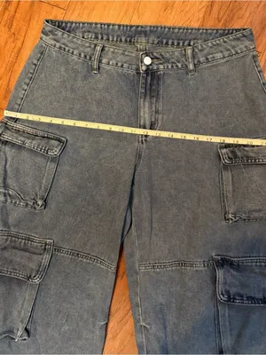 SHEIN Women's Bootcut Cargo Jeans in Faded Blue thumbnail 3
