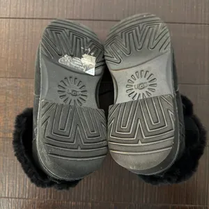 UGG Quincy Boots Black Suede Sheepskin Lined Combat Winter Ankle Women Sz 9.5 thumbnail 10