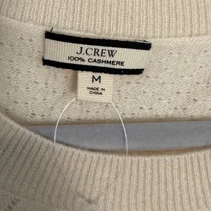J. Crew Cashmere Cream Sweater‎ size medium thumbnail 2