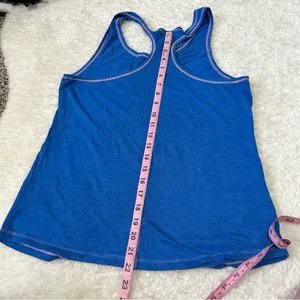 5/$30 🎈 Disney Aladdin large blue racerback tank top thumbnail 4
