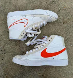 Nike Blazer Mid ‘77 thumbnail 1