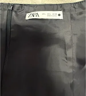 Zara Black Croc Mini Skirt - Size L - Like New thumbnail 4