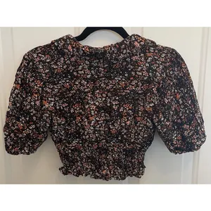 Rabbit Rose Ditsy Flower Crop Puff Sleeve Floral Top Womens‎ M Festival Coquette thumbnail 6