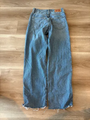 Levi’s Jeans thumbnail 2