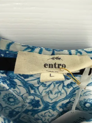 entro Blue and White Floral Tile Print Dress thumbnail 3