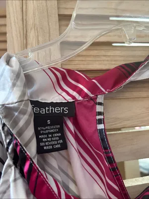 feathers One-Shoulder Striped Top in Magenta, White and Black Small thumbnail 3
