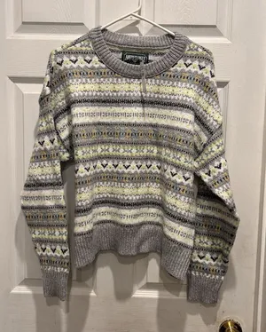 American Eagle Womens Fair Isle Knit Sweater Gray Yellow‎ Geometric Size M NEW thumbnail 1