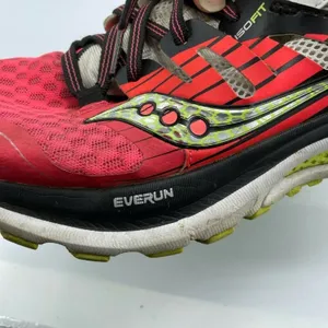 Saucony Triumph ISO 2 S10290-3 Pink Running Shoes Womens 8 Gorpcore thumbnail 4