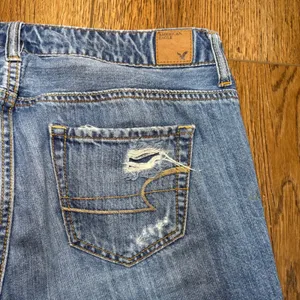 American Eagle Women Distressed Denim Shorts Blue Cut Off‎ Raw Hem Size 4 Cotton thumbnail 9