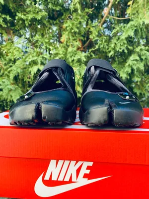 Nike Air Rift “Florette” - Casual Sandal/Sneaker Hybrid Blends Fun & Comfort thumbnail 6