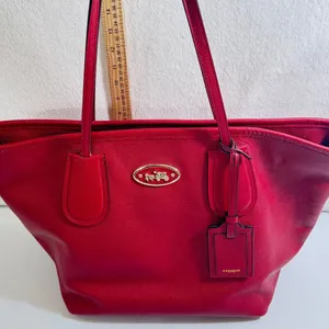 Coach Red Leather Tote Bag Large‎ Carryall Purse Gold Hardware thumbnail 1