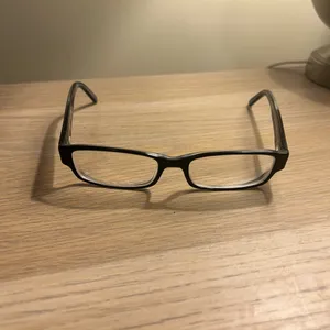 Ray-Ban Black Glasses frames and black Ray Ban Case thumbnail 7