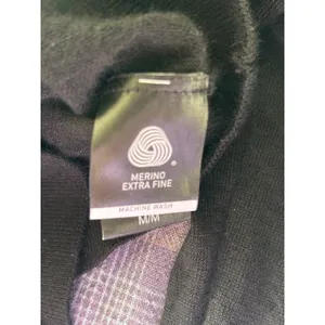 Katherine Barclay long sleeve black merino wool sweater Preppy Medium thumbnail 5