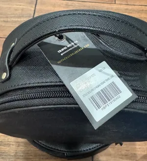 Hudson + Bleecker Preto Nomad Black Round Travel Kit Case thumbnail 9
