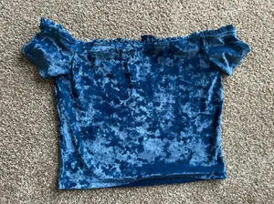 American Eagle Outfitters Off The Should Top thumbnail 2