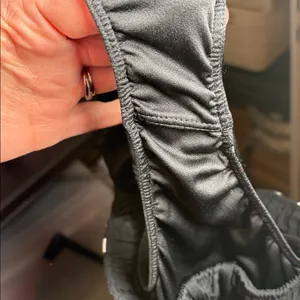 Nike dry fit shorts sz XS. Excellent condition. thumbnail 5