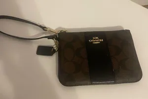 Coach Wristlet thumbnail 4