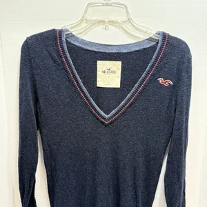 Hollister Y2K Navy V-Neck Sweater Red Striped Trim Preppy Bella Swan Core L thumbnail 2
