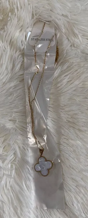 Stainless Steal Neckless Gold thumbnail 1