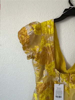 Showpo Brailey Jacquard Puff Sleeve Mini Dress sz 10 NWT thumbnail 8