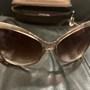 Chic Brown Sunglasses thumbnail 2