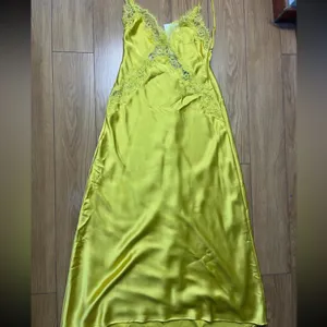 Zara Women's SATIN LACE MIDI DRESS S thumbnail 6