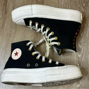 Converse Limited Edition Valentines Platform Sneakers‎ thumbnail 7