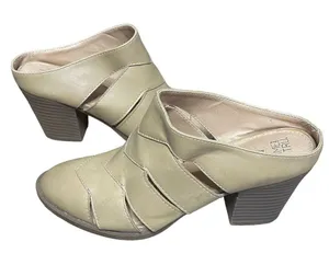 TIME & TRU Memory Foam‎ Mule Bootie Nude Block Heel Women's 6.5 US 37.5 EU thumbnail 1