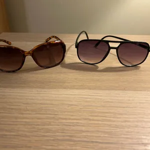 Tortoise Shell and Black Aviator Sunglasses Lot of 2 thumbnail 8