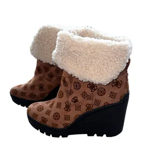 NEW GUESS Women's Tabloid Fashion Boot SZ-9.5 Brown White Faux Fur Lined thumbnail 9