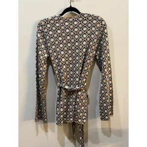 Mauve Anthropologie‎ Wrap Belted Longline Sweater Topper Size Small Diamond thumbnail 3