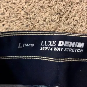 Luxe Denim Crop Jeans L (14-16) Used thumbnail 7