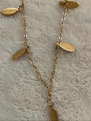 Gold Leaf Charm Long Necklace - Women's Jewelry thumbnail 3