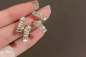 Trendy Light Luxury Rhinestone Zircon Earrings - High-End Autumn Elegance thumbnail 1