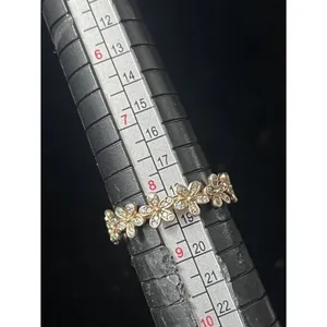 Authentic Pandora Rose Gold Flower Band Ring Size 8 R 58 thumbnail 3