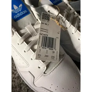 Adidas NY 90 Sneakers White Blue Trefoil Women’s 7 Youth 5.5 NWT thumbnail 3